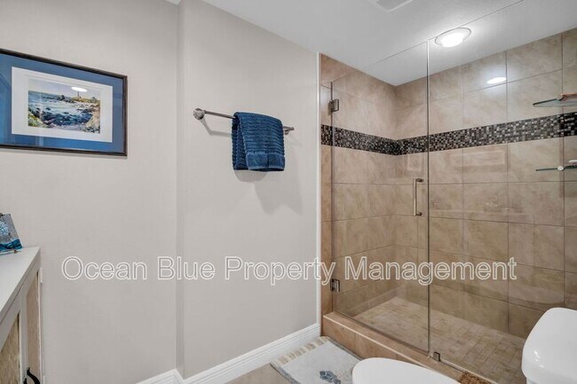 Building Photo - 223 Island Way