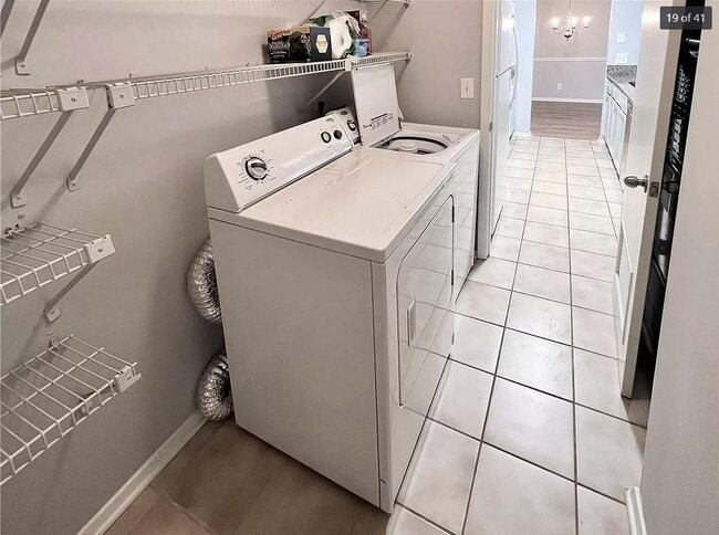 Building Photo - 326 Warm Springs Cir