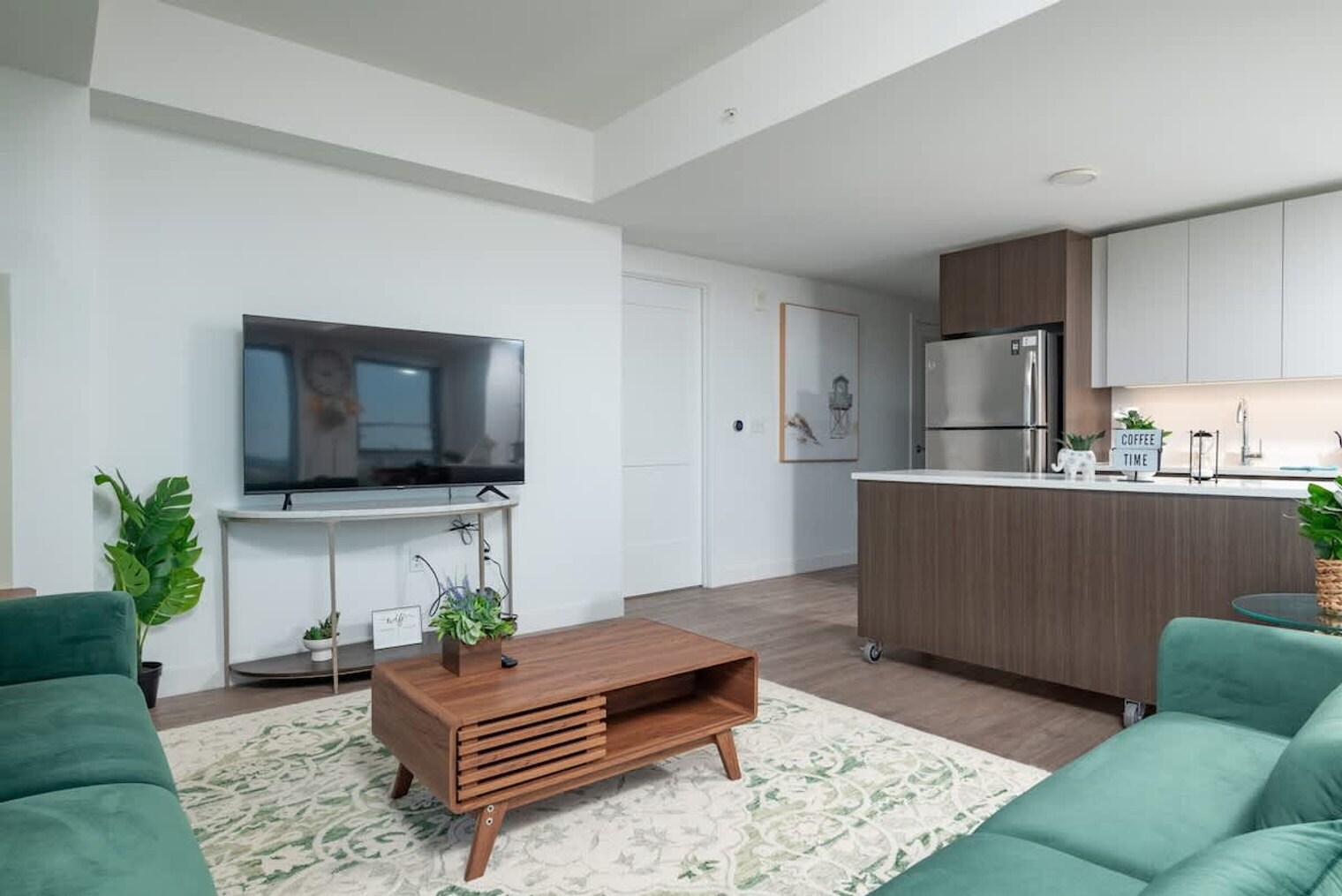 Building Photo - 425 Massachusetts Ave