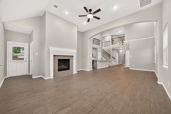 Building Photo - 30359 Limber Pines Dr