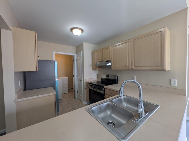 Building Photo - 30657 Hidden Pines Ln