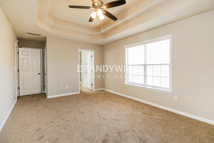 Building Photo - 415 Cold Springs Ln