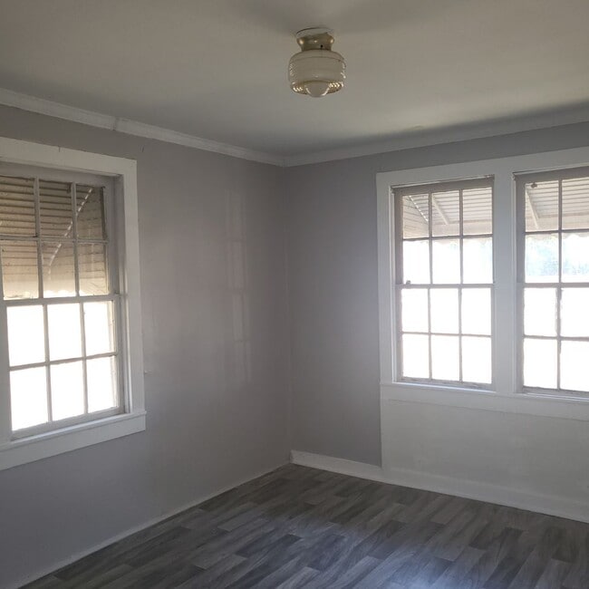 Building Photo - 128 Wrightsville Ave