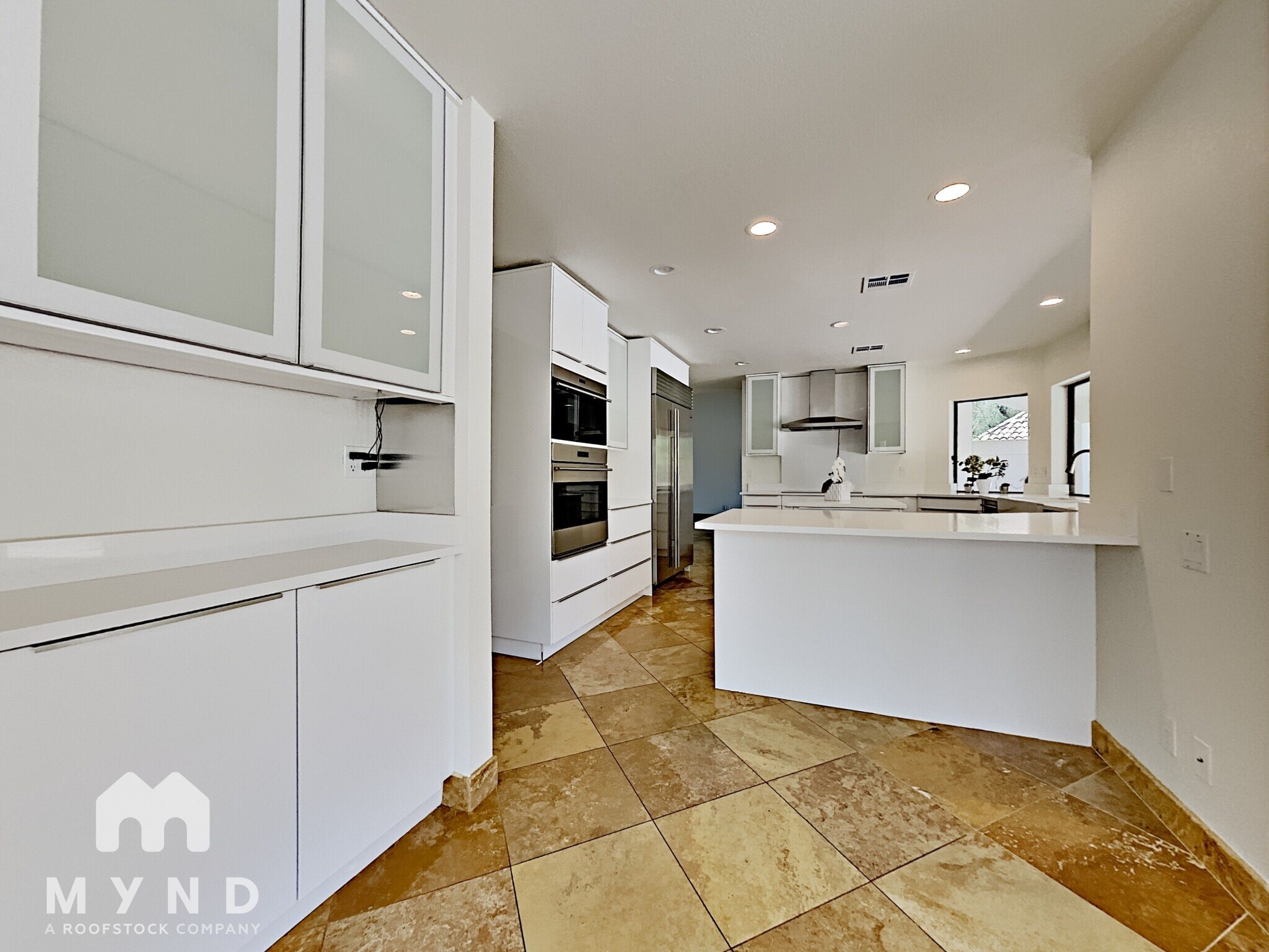 Building Photo - 8260 E Sutton Dr