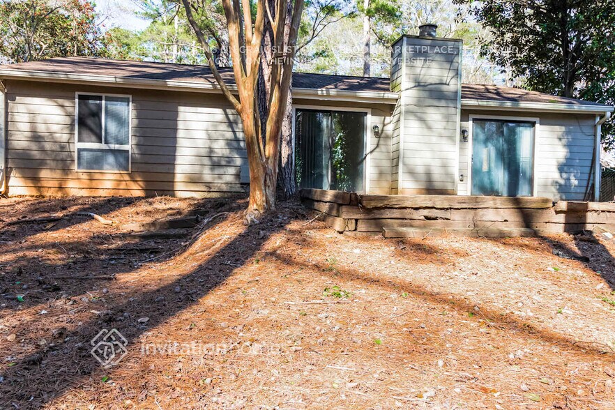 Building Photo - 4972 Appaloosa Trail