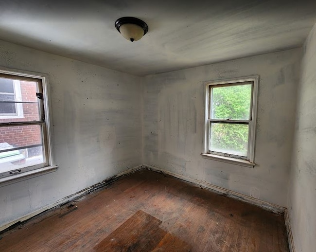 Building Photo - 9152 Newby St