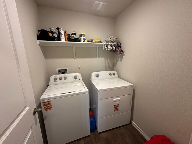 Building Photo - 7323 Perseus Brk