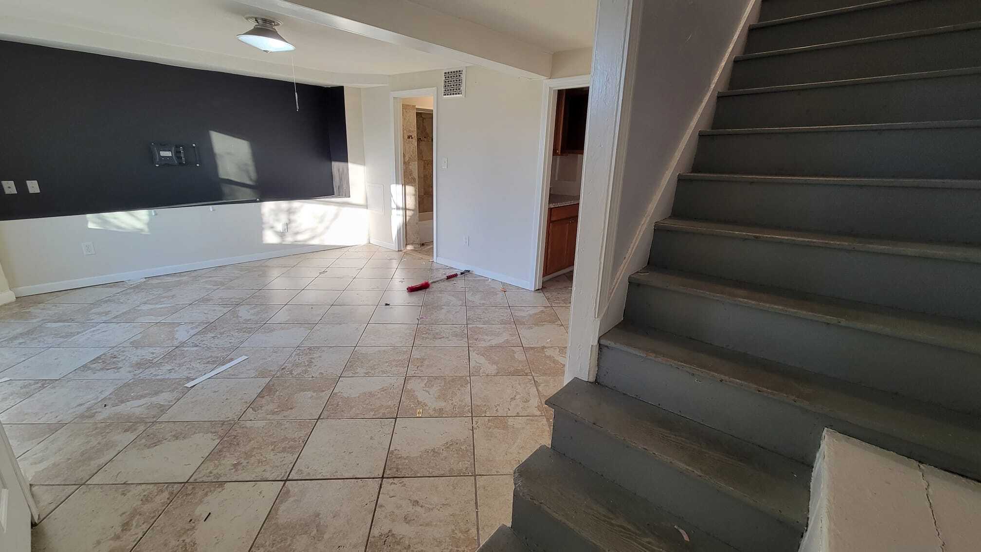 Building Photo - 539 Quinnipiac Ave