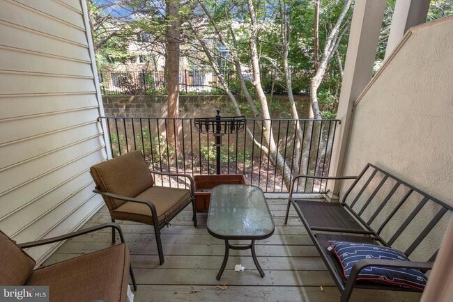 Building Photo - 1530 Northern Neck Dr