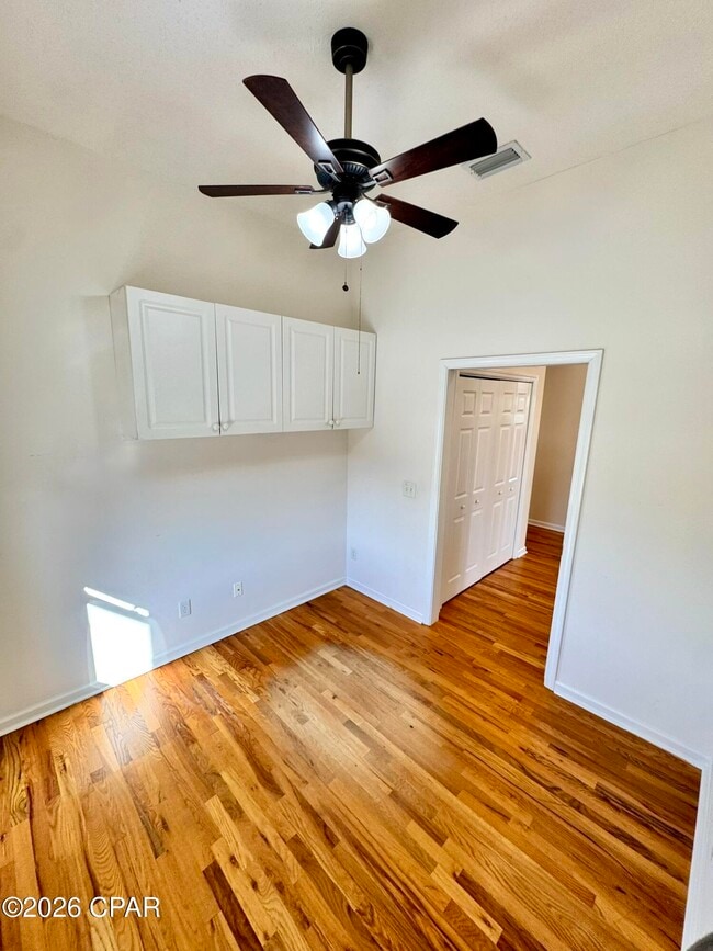 Building Photo - 13800 Pelican St