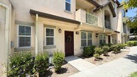 Building Photo - Beautiful Tri-Level 3BD/2BA Townhome in Greystone at Eastlake – Eastlake Chula Vista