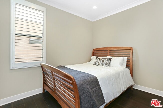 Building Photo - 2202 Edendale Ln