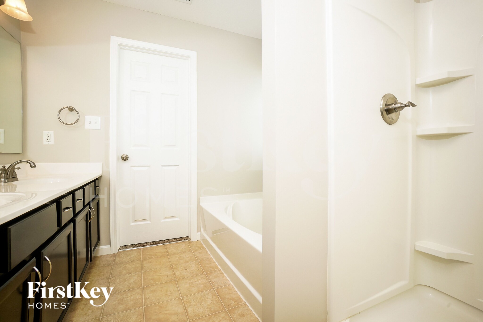 Building Photo - 6055 W Brickell Ln