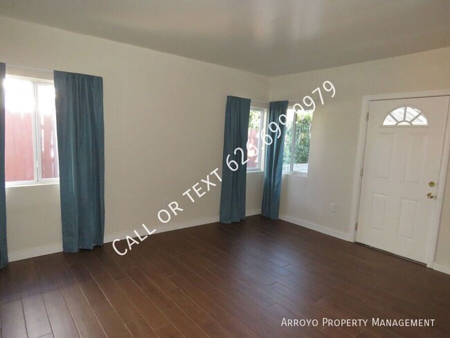 Building Photo - 745 E Poppyfields Dr