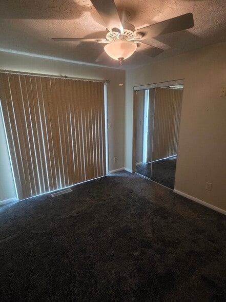 Bedroom 2 - 338 Cluster Ave