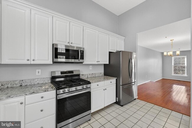 Building Photo - 2901 Mainstone Dr