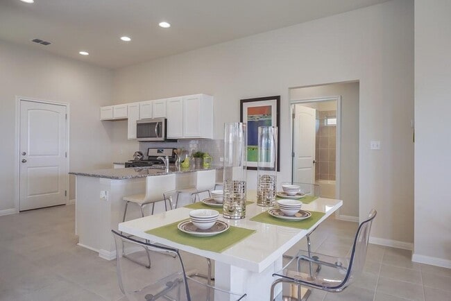 Building Photo - 681 Nautical Lp
