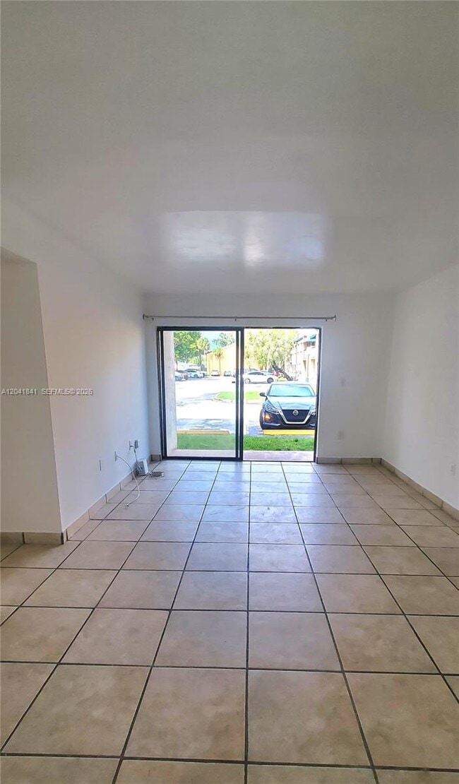 Building Photo - 7405 SW 152nd Ave