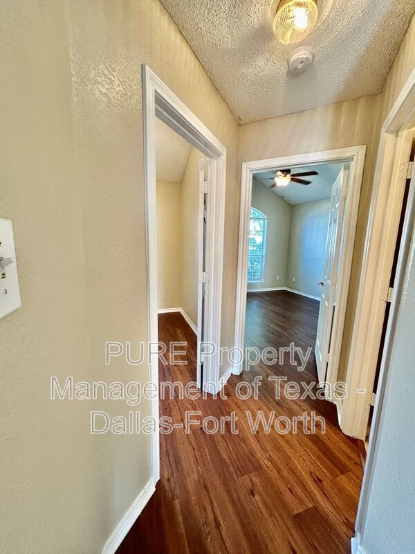 Building Photo - 1714 Ryanfeld Dr