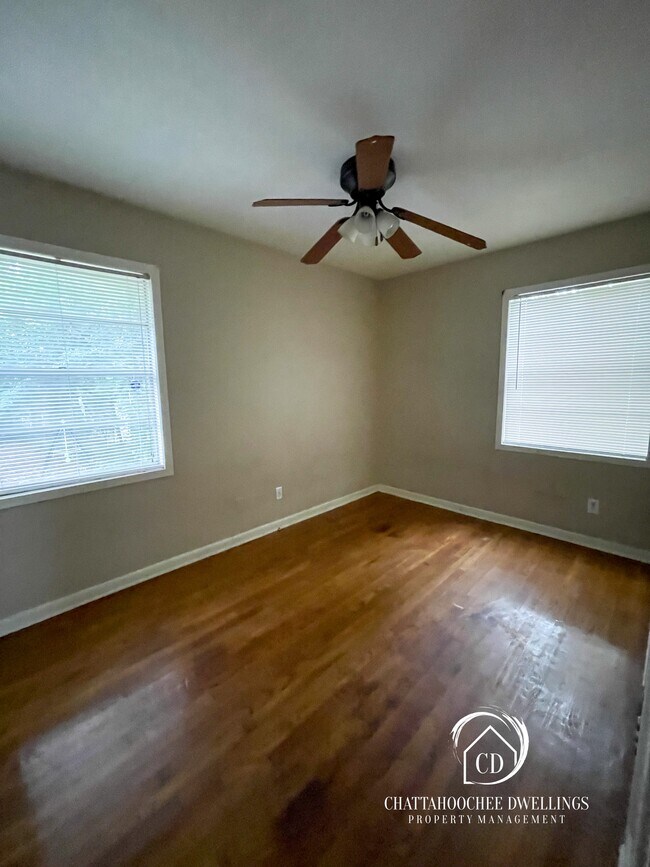 Building Photo - 3135 Leafmore Dr
