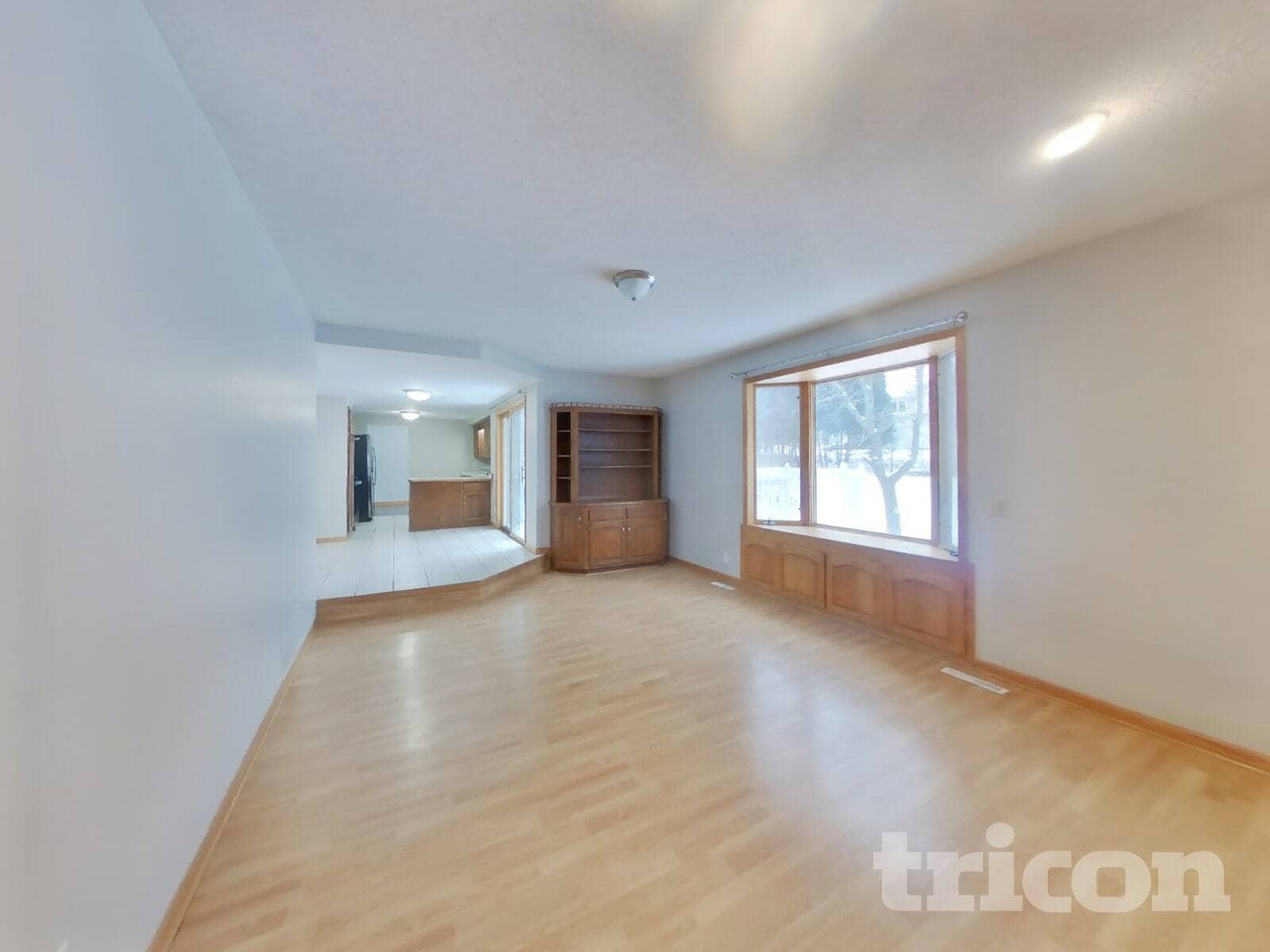 Building Photo - 4845 Orleans Ln N