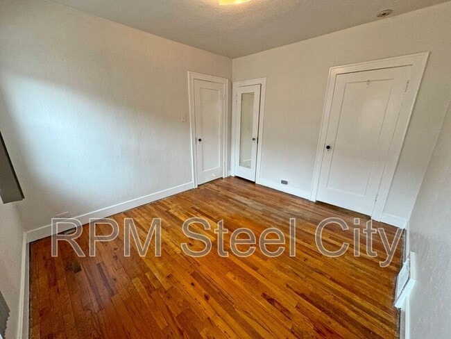 Building Photo - 1322 Claremont Ave