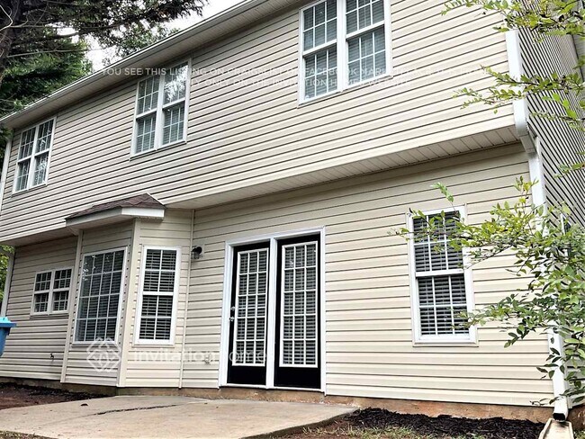 Building Photo - 11000 O'keeffe Ct