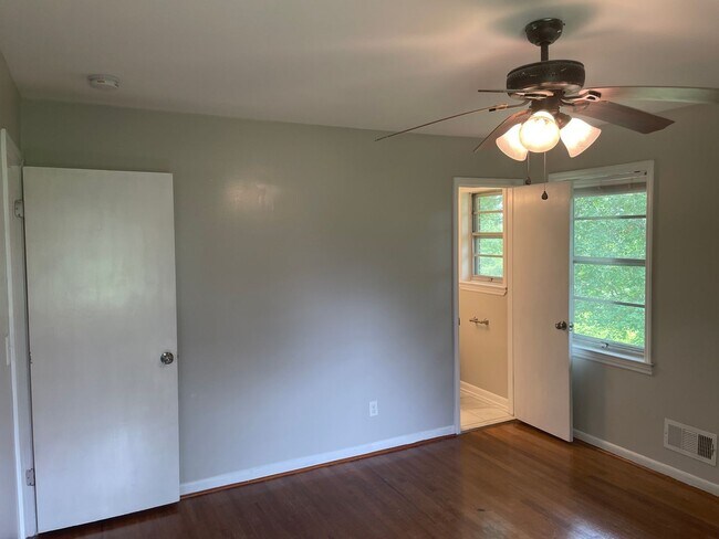 Building Photo - 3785 Pop Stone Cir