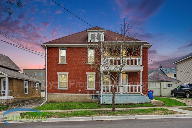 Building Photo - 18 Indiana Ave SW