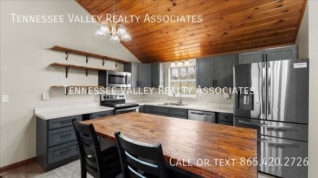 Building Photo - 3615 Miser Station Rd