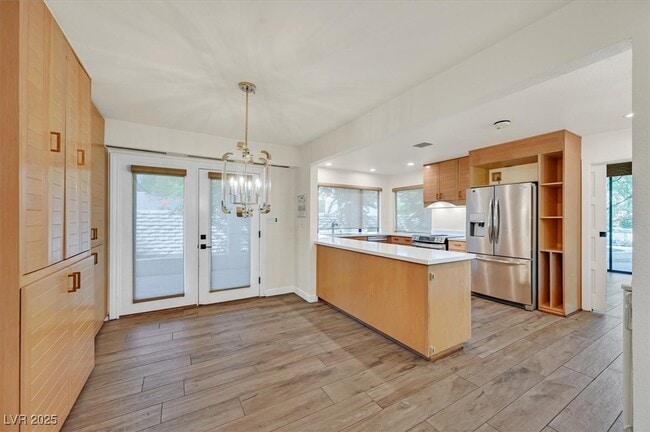 Building Photo - 3328 Plaza Del Paz