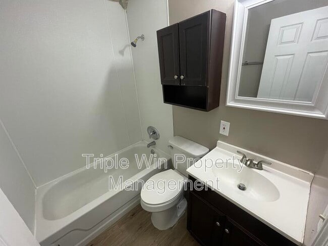 Building Photo - 1464 Monopoly Dr