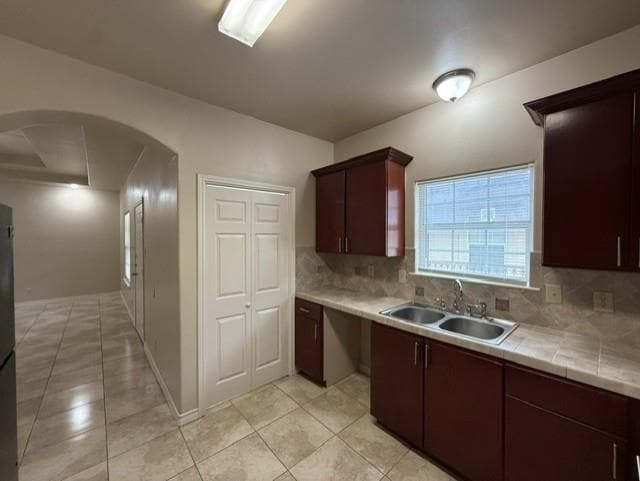 Building Photo - 710 Alta Vista Dr
