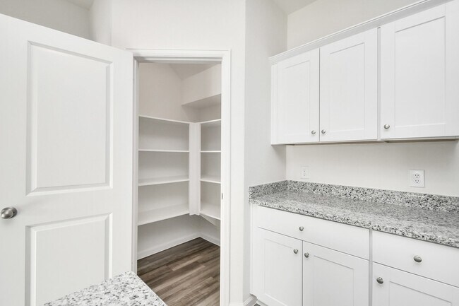 Building Photo - 5902 Bright Keel Dr