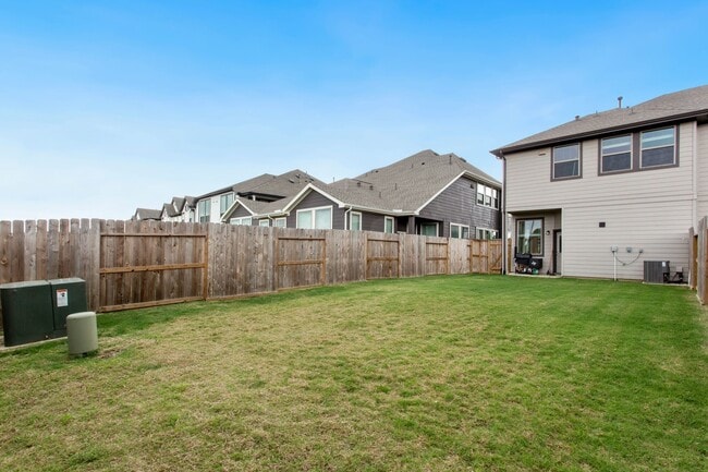 Building Photo - 1531 Rustling Creek Dr