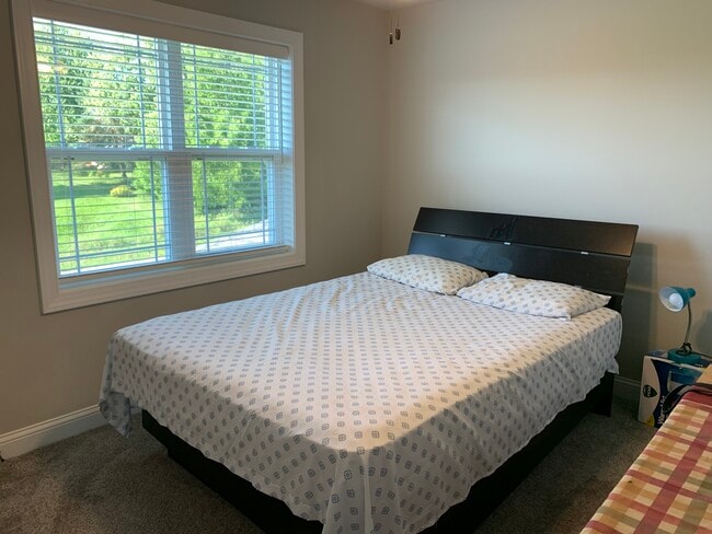 Building Photo - 2783 Endive Dr