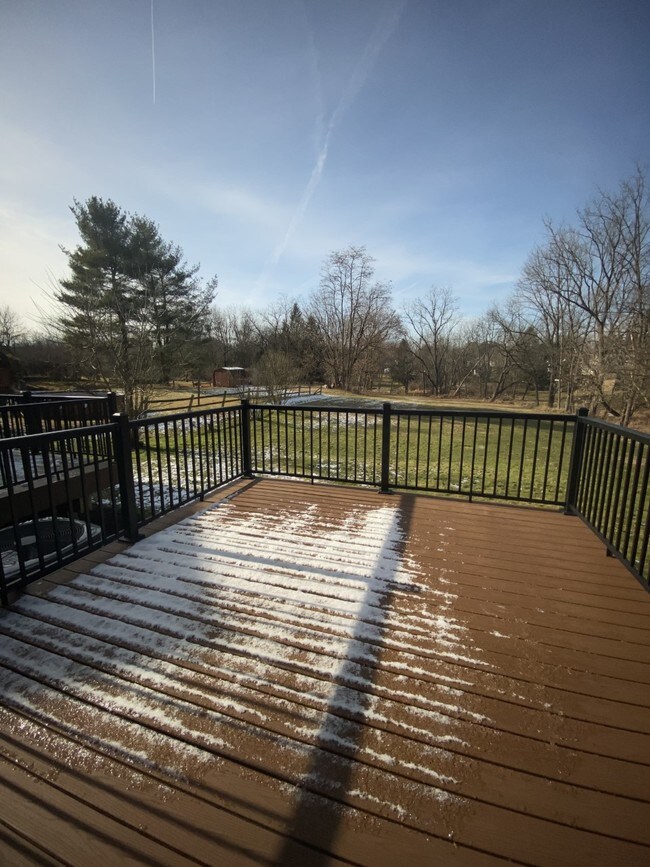 Building Photo - 25 John Alley