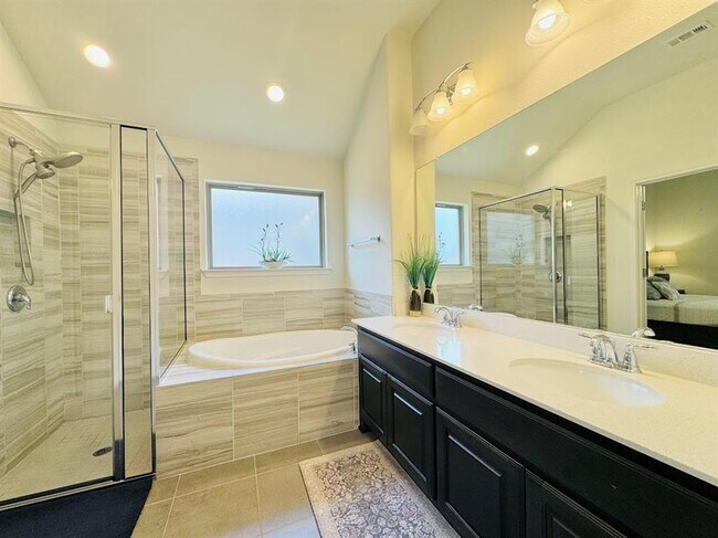 Building Photo - 12908 Cardinal Flower Dr