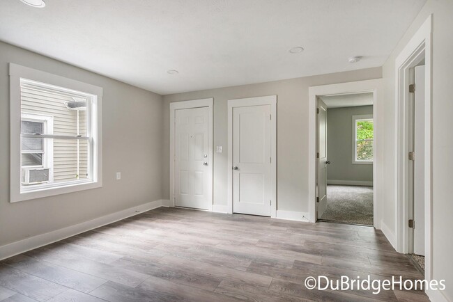 Living Room - 950 Tamarack Ave NW