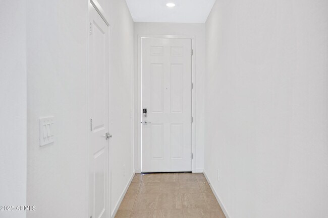 Building Photo - 30450 Sage St