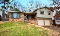 Building Photo - 2617 Peach Tree Dr