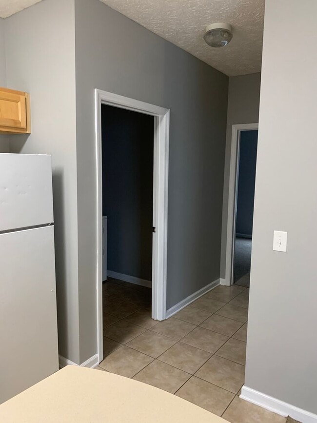 Building Photo - Fall 2026 Two Bedroom @ Park Place Condos!