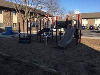 Building Photo - Trailside Acres 1