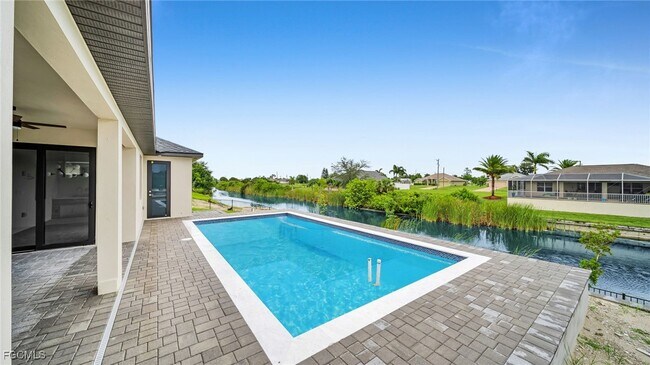 Building Photo - 1717 NW 2nd St