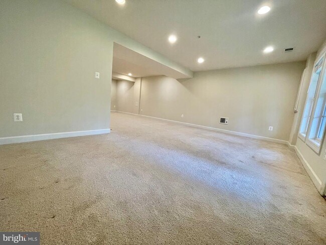 Building Photo - 3514 Tabard Ln