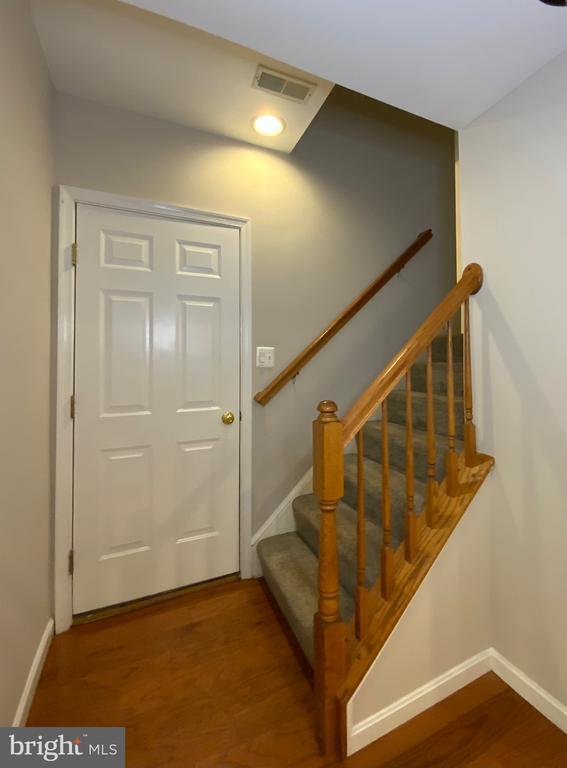 Building Photo - 5722 Governors Pond Cir