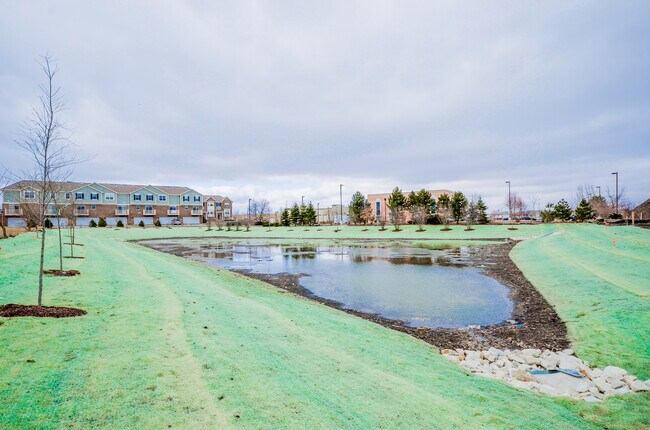 Building Photo - 2725 Blakely Ln