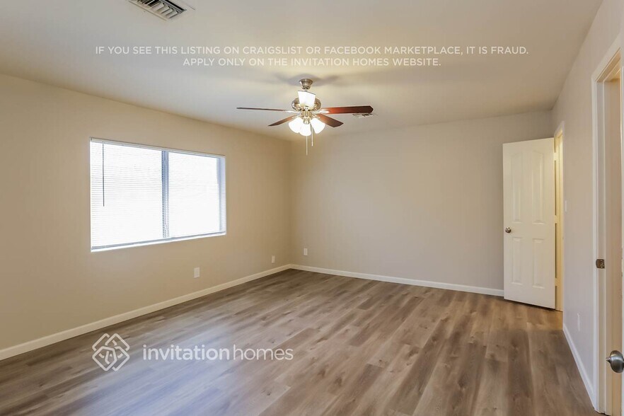 Building Photo - 818 E Ardmore Rd