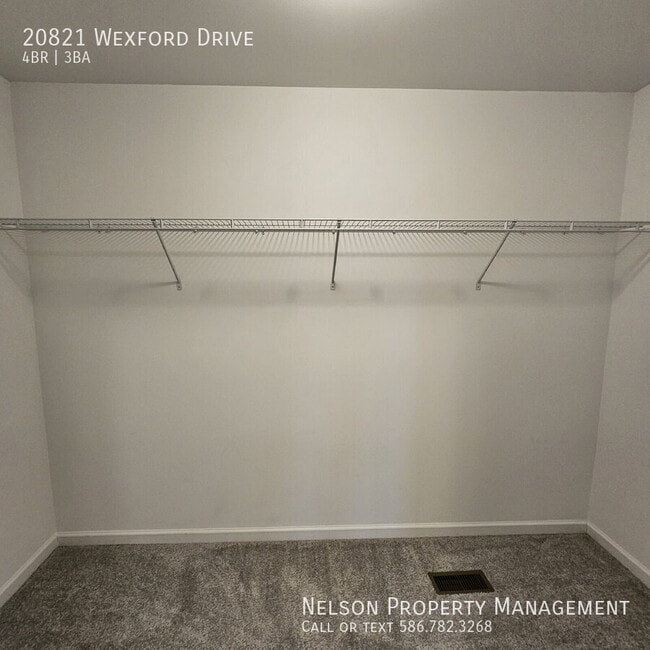 Building Photo - 20821 Wexford Dr