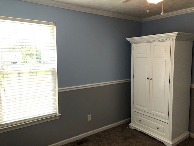 Building Photo - 5330 Ivandale Dr
